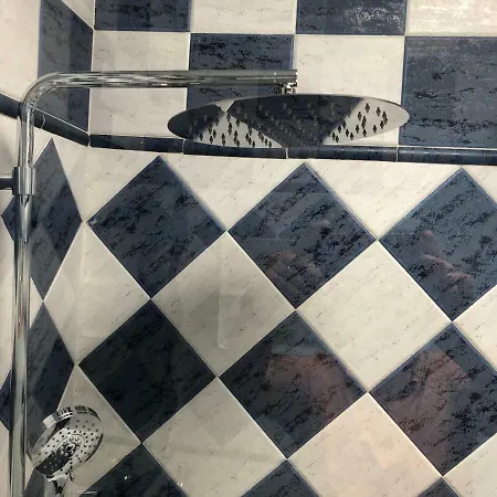 Playmar M&m 2223 Apartment