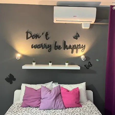 Διαμέρισμα Playmar M&m 2223