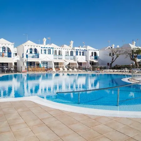 Apartamento Playmar M&m 2223 *